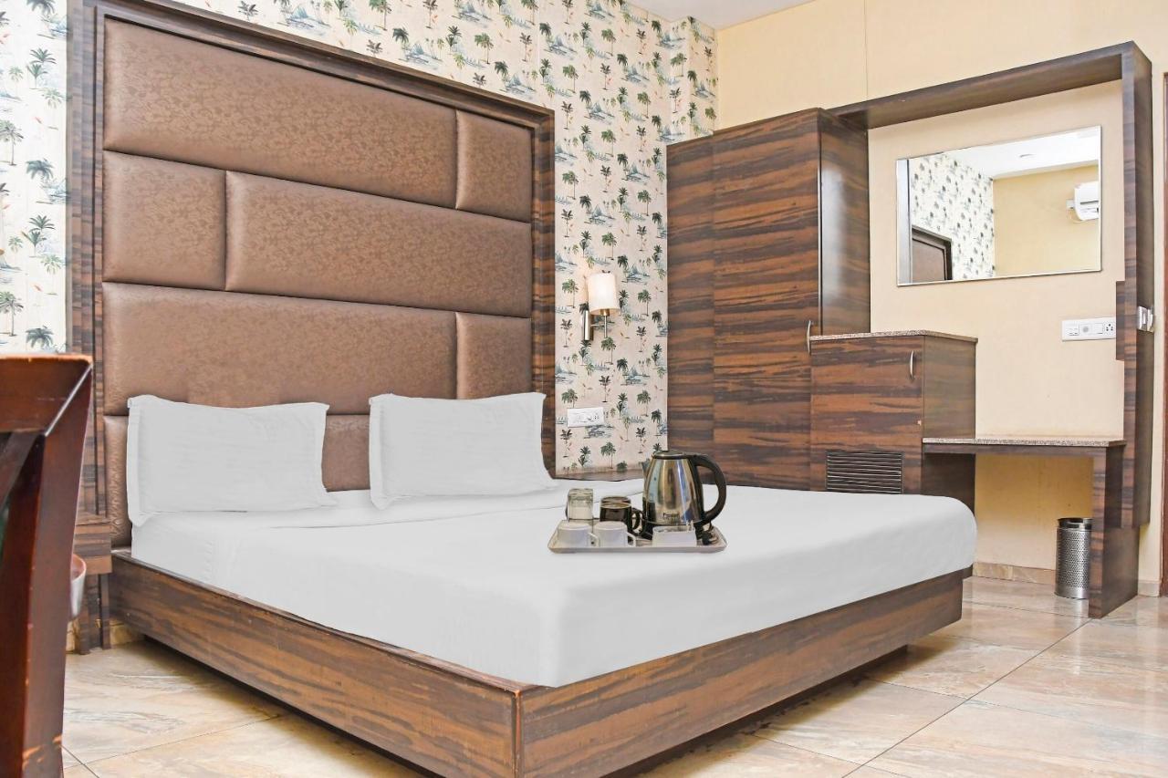 Townhouse 900 Hotel Surya Palace Bhilai Bagian luar foto