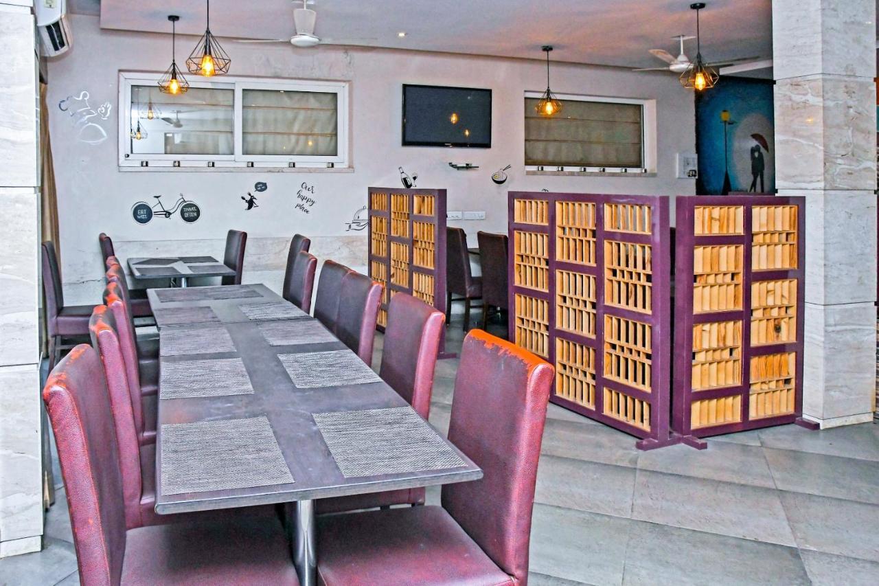 Townhouse 900 Hotel Surya Palace Bhilai Bagian luar foto