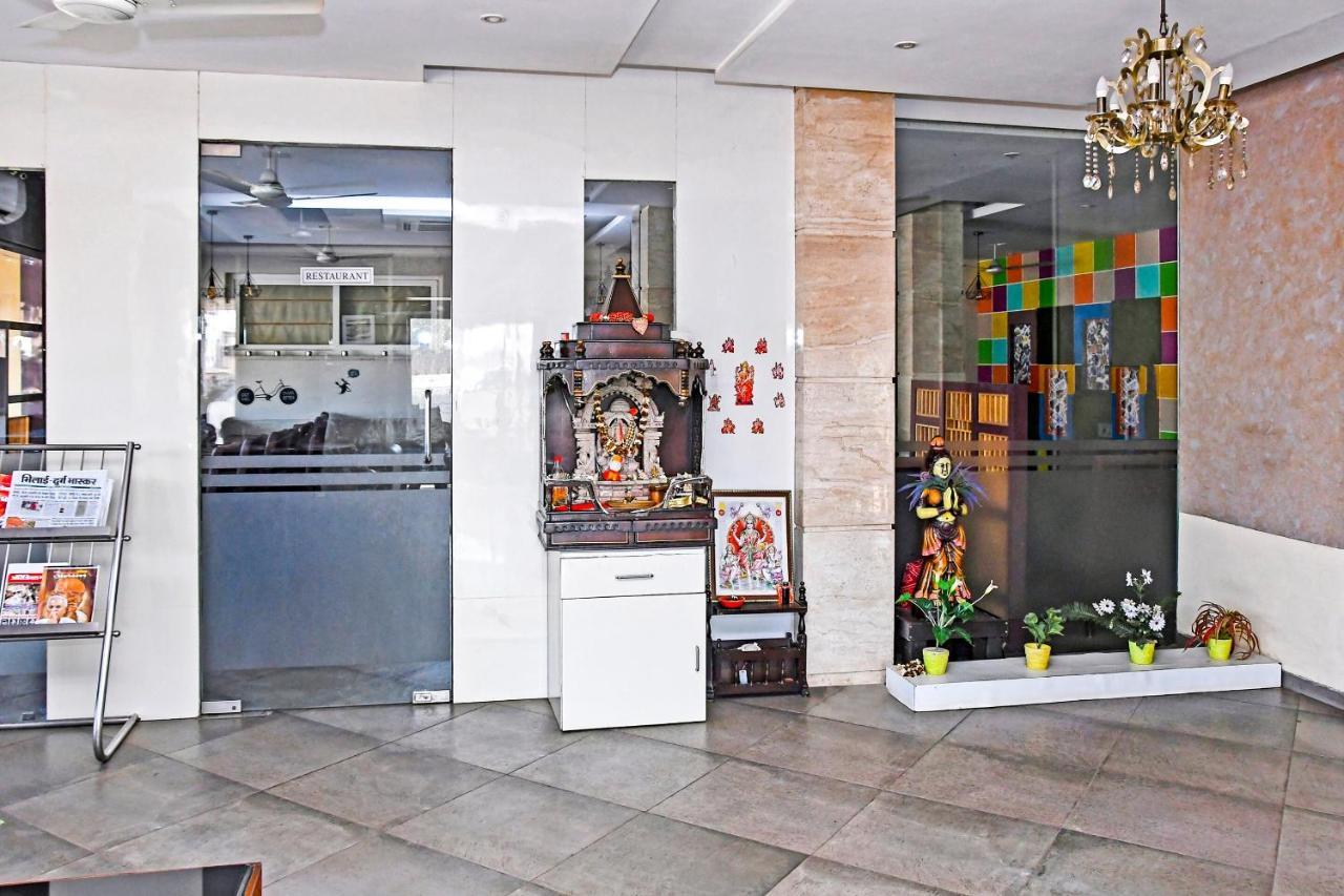 Townhouse 900 Hotel Surya Palace Bhilai Bagian luar foto